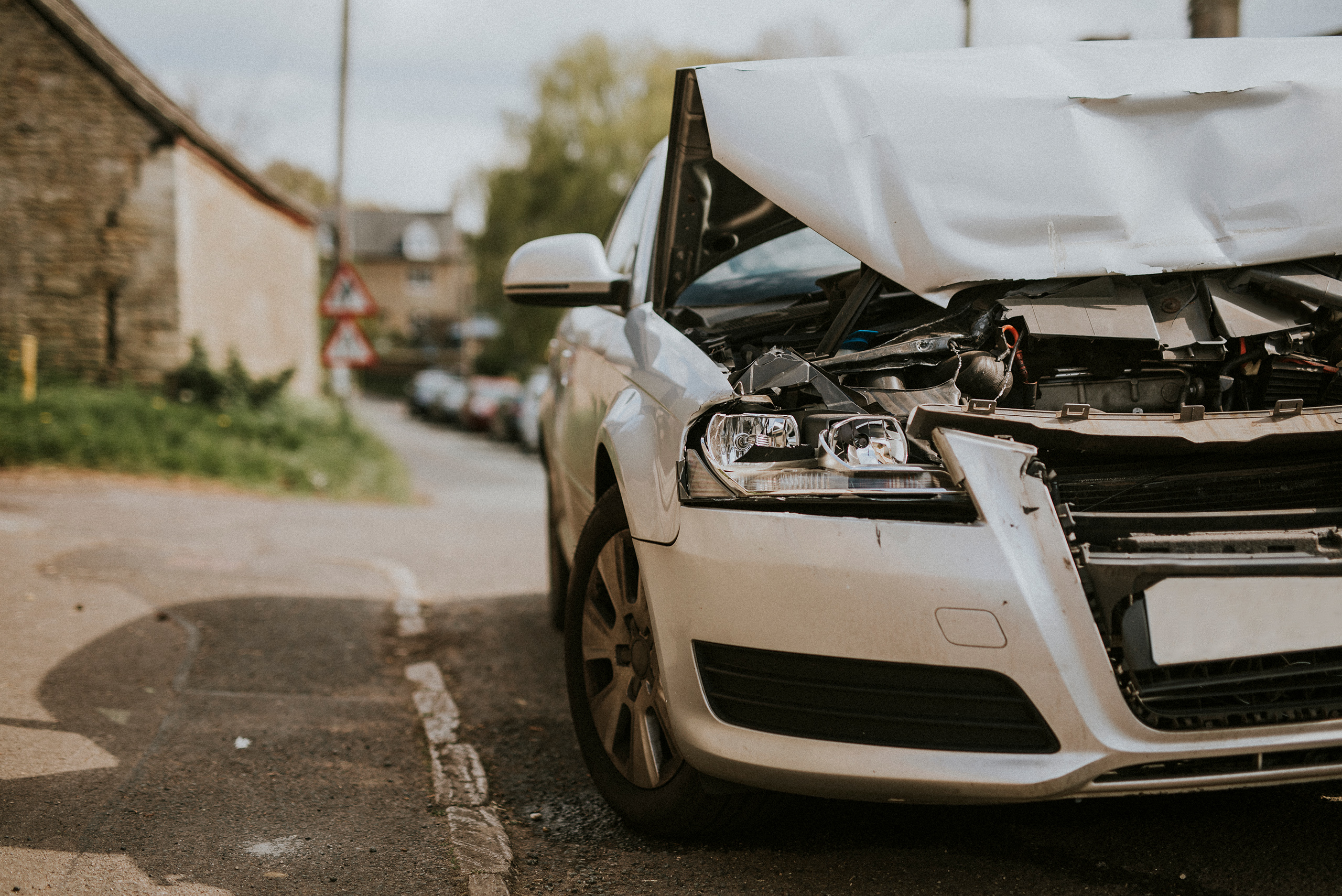 ¿Cómo se trabaja la reparación de golpes en autos? ¡Lee esto!